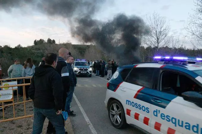 Els funcionaris de presons de Puig de les Basses: "Tot s'acabaria de cop amb la dimissió de Calderó"