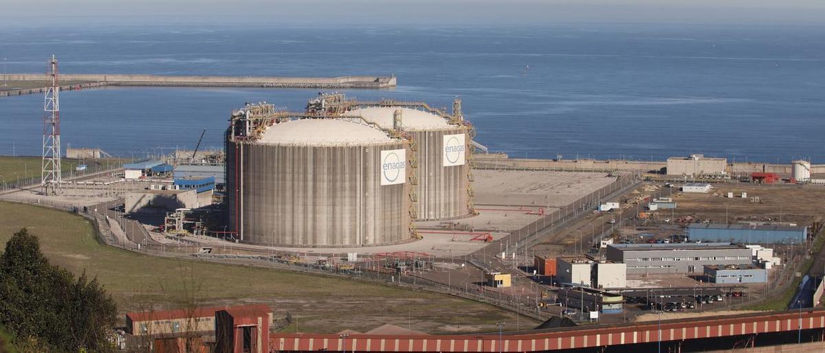 Planta regasificadora de Gijón. Planta regasificadora de Gijón.