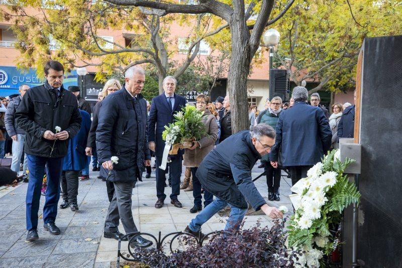 Homenaje a las víctimas de la casa cuartel de Zaragoza