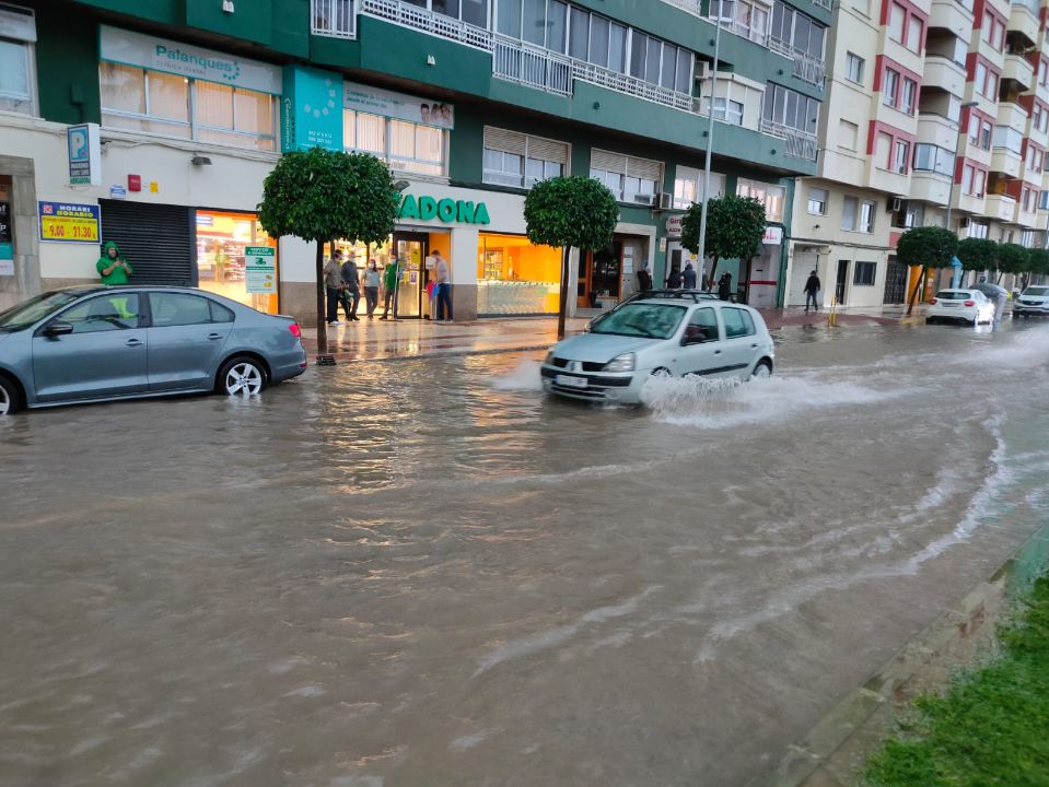 Calles inundadas en Alzira