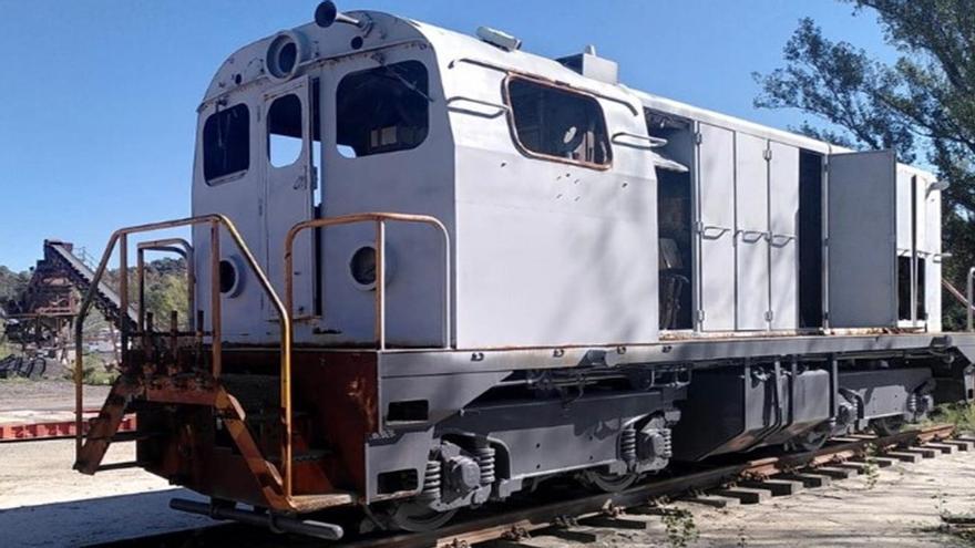 La màquina de tren cedida a Guardiola de Berguedà s’exposarà a mig restaurar