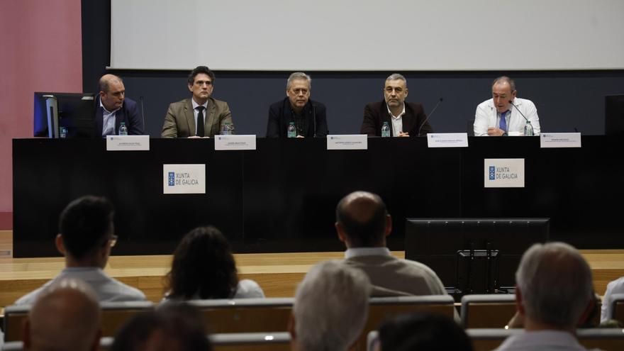 Urgen médicos y enfermeras en Galicia: el conselleiro de Sanidade anuncia medidas para atraer profesionales