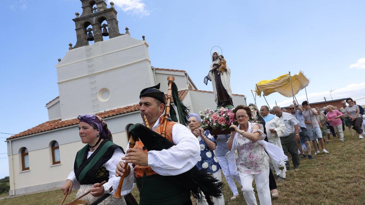 EN IMÁGENES: La fiesta del Carmen en Laviana (Gozón)