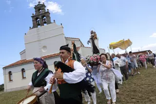 EN IMÁGENES: La fiesta del Carmen en Laviana (Gozón)