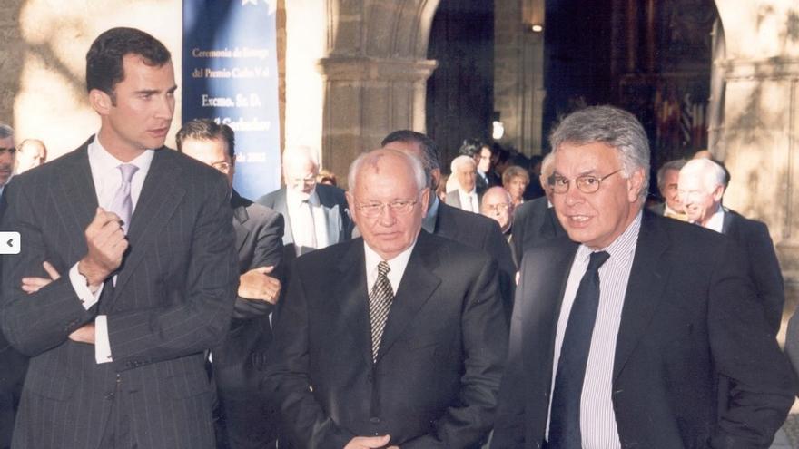 Mijail Gorbachov, Premio Europeo &#039;Carlos V&#039; (2002)
