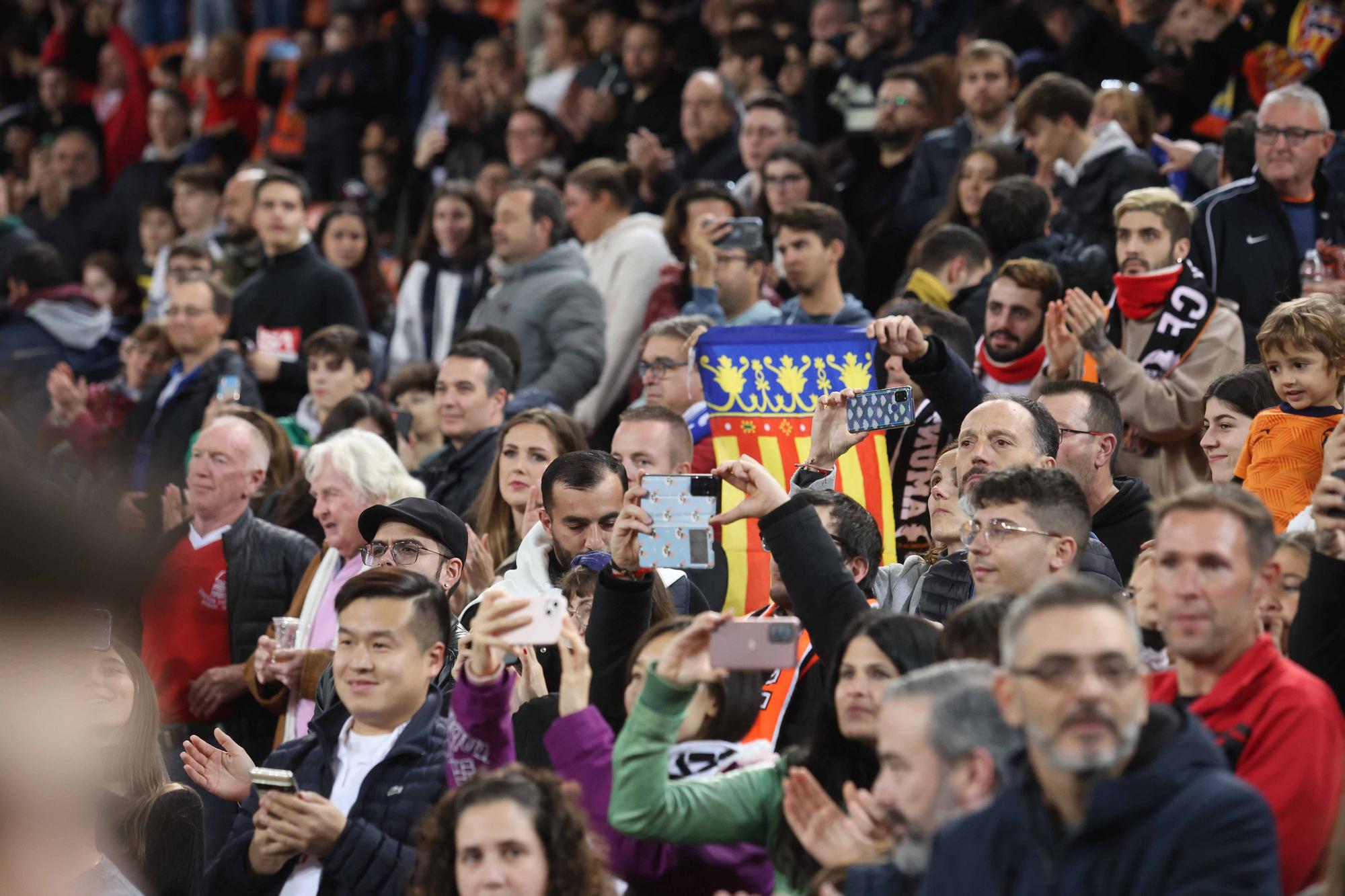 Valencia CF - Nottingham Forest en imágenes