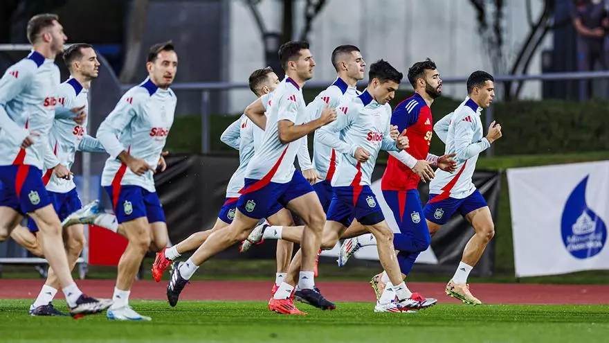 Fabián cierra con el grupo la preparación del duelo ante Serbia