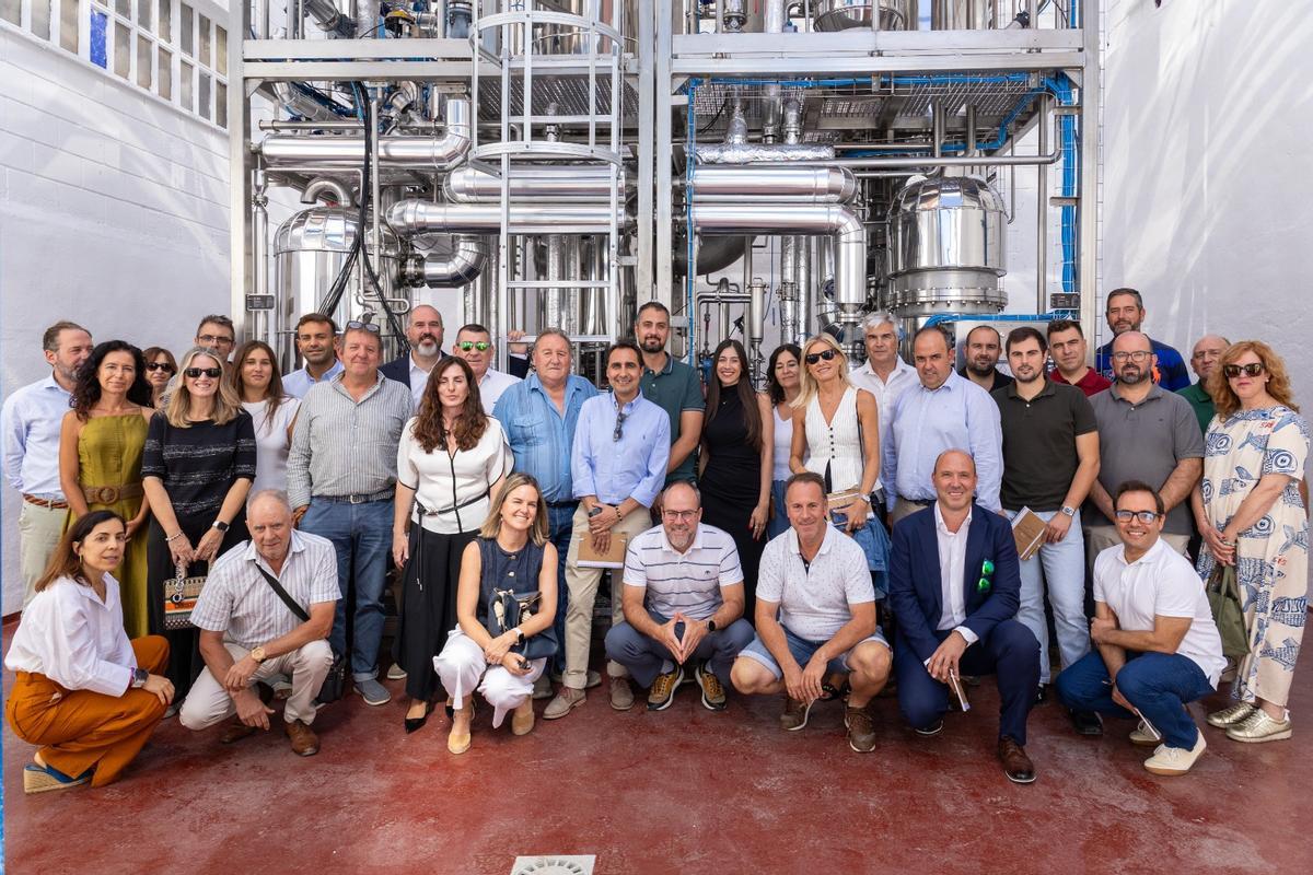 Presentación de la planta de desalcoholización de Destilerías San Valero en Cariñena al sector vinícola y bodegas de la D.O (1)