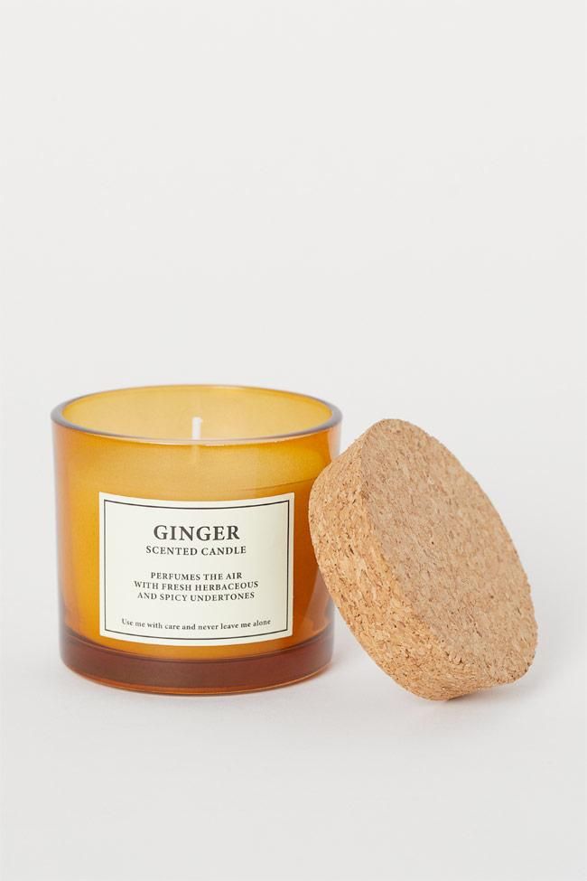 Vela aromática con tapa, de H&M Home