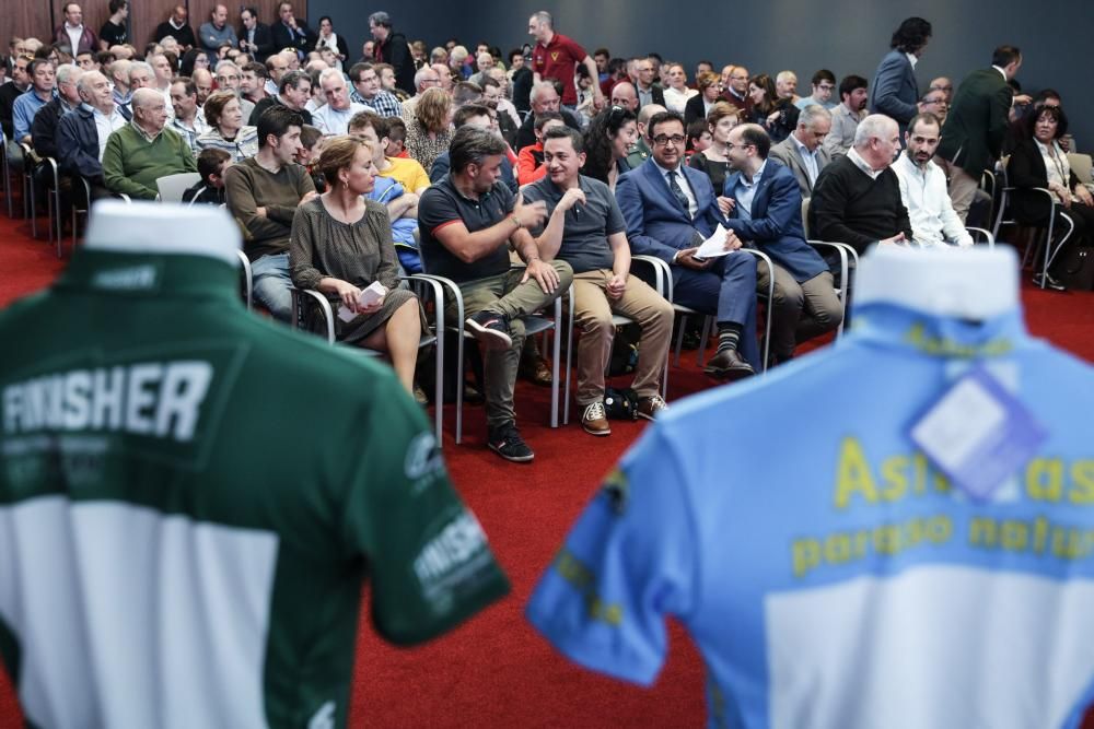 Presentación de la Vuelta Ciclista Asturias en el Club Prensa