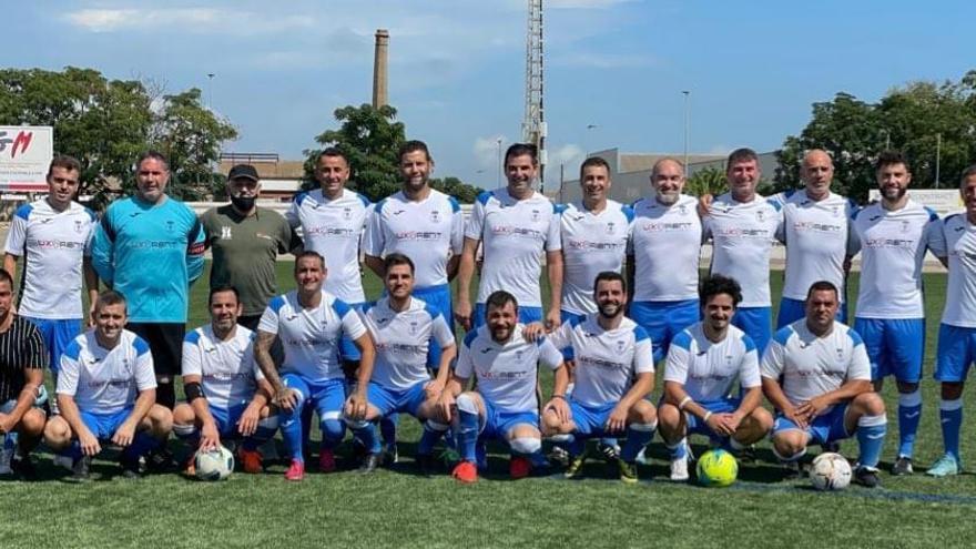 El equipo de veteranos de la UD Vall de Uxó de esta temporada.