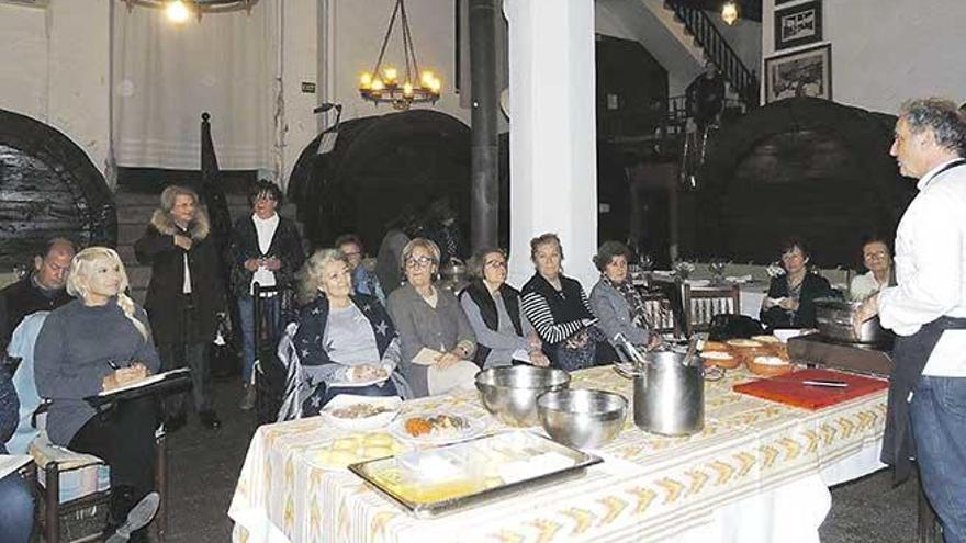 Demostración de cocina de Pascua en Inca