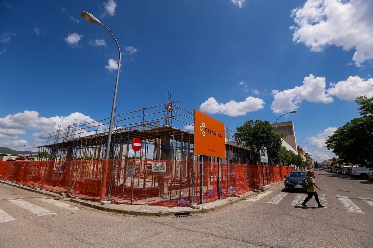 Córdoba. Obra. centro cívico Noroeste (Arroyo del Moro)
