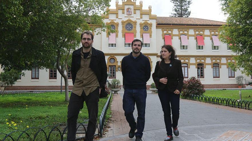 Alberto Garzón se ha reunido en Málaga con miembros de la dirección de IU Andalucía.