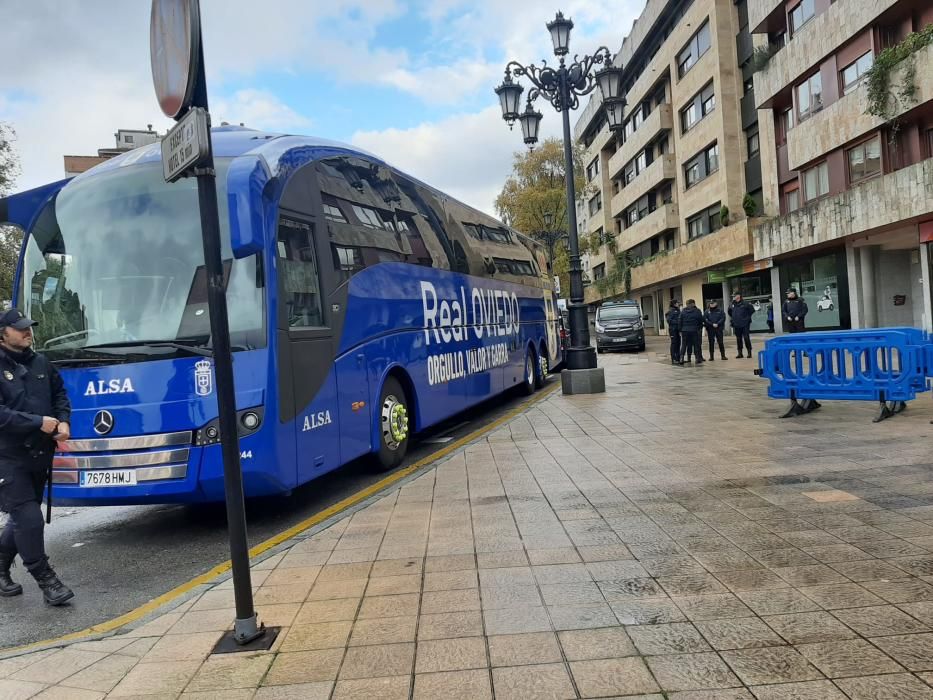 Derbi asturiano:  Así se vive los momentos previos al partido entre Real Oviedo y Sporting