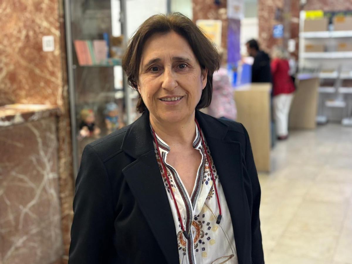 Lourdes González Esteban, jefa de Correos del sector de Badajoz.