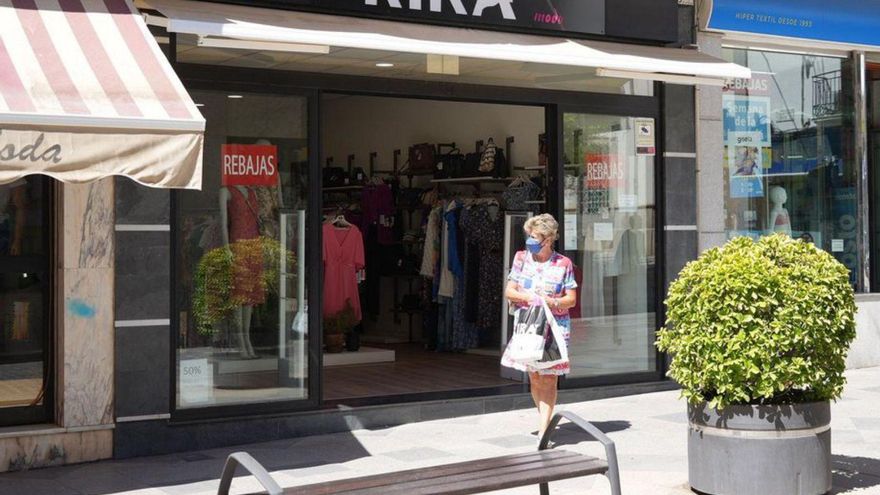 Comercios de la calle Mayor de Pozoblanco.
