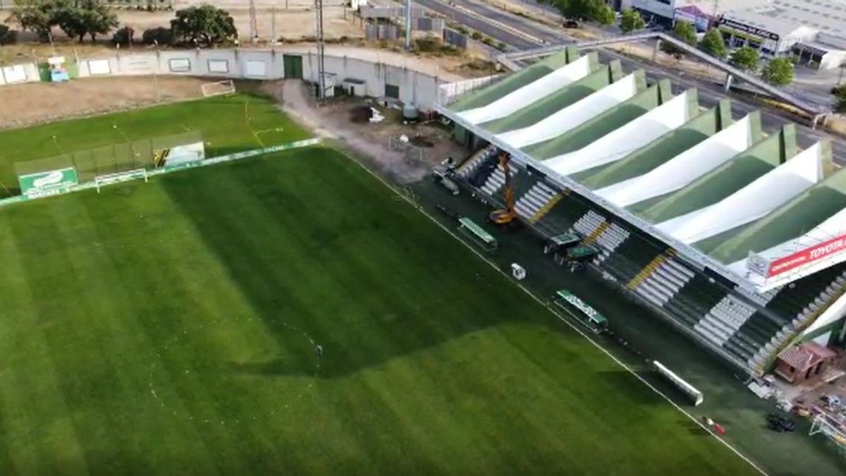 VÍDEO | Así luce el estadio Príncipe Felipe el viernes antes del Cacereño-Recreativo de Huelva