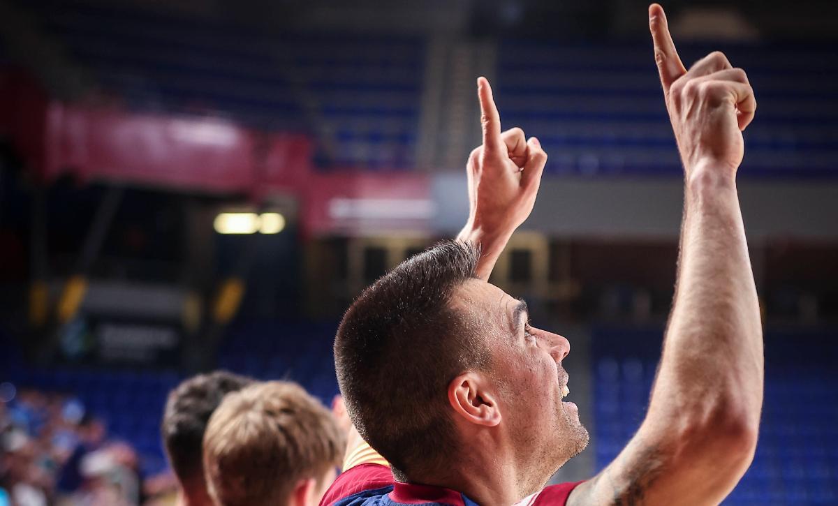 Sergio Lozano y su dedicatoria al cielo