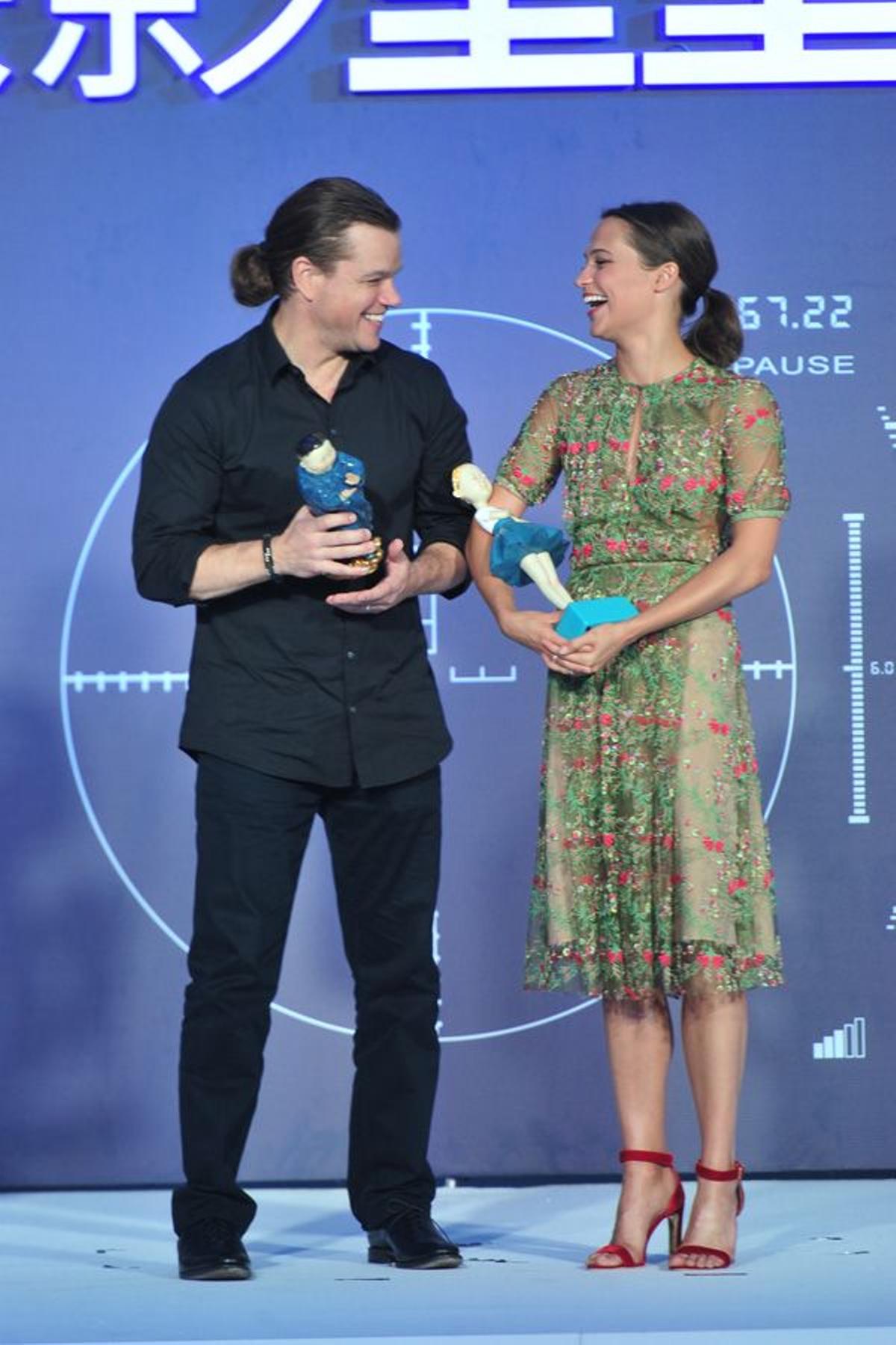 Matt Damon y Alicia Vikander promocionando 'Jason Bourne' en China