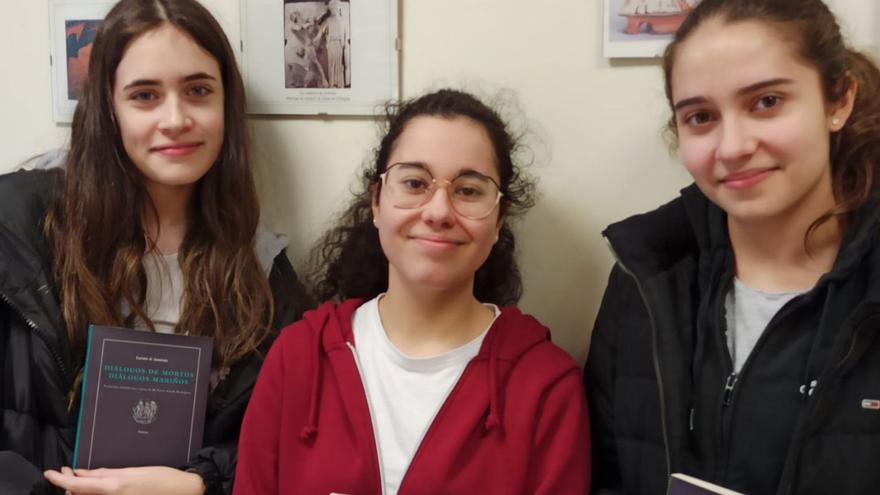 Las tres alumnas de Valga que mejor conocen las aguas de Grecia y Roma