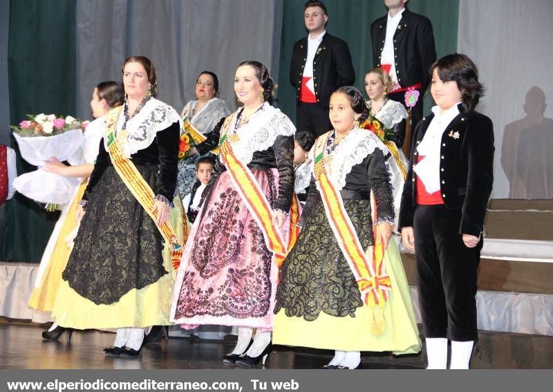 GALERÍA DE FOTOS -- La gaiata Rafalafena presenta a sus nuevas madrinas, Silvia y Julieta