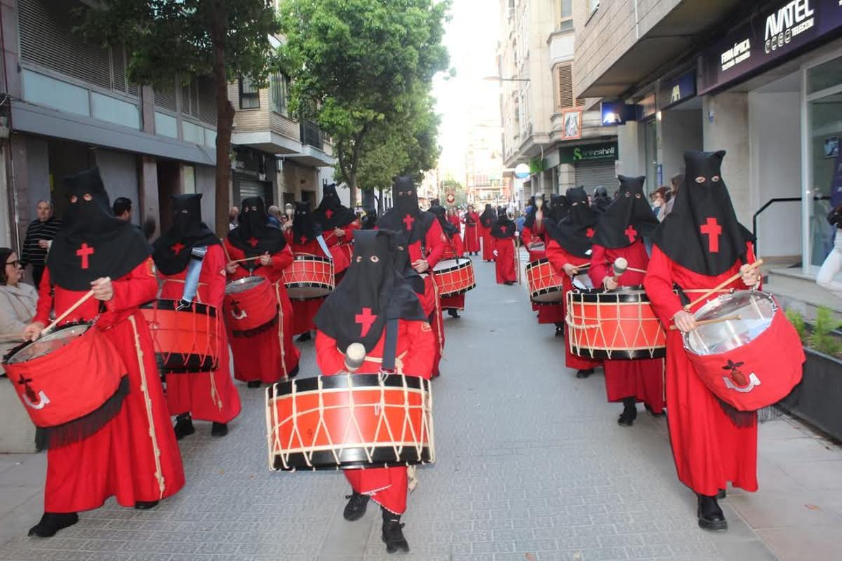 Uno de los actos de la Semana Santa de Alzira.