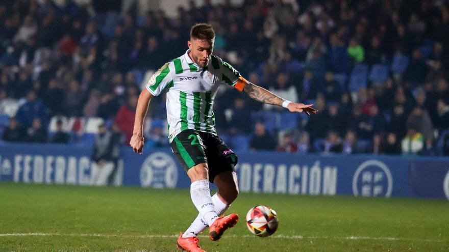 Los flecos entre Sporting y Venezia dilatan la oficialidad de Antonio Casas