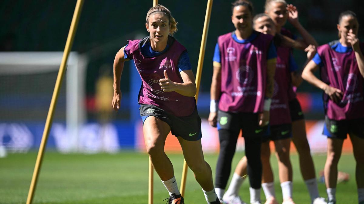El FC Barcelona femenino durante el entrenamiento de este viernes en Lisbo para disputar mañana la final de la Liga de Campeones femenina contra el Arsenal