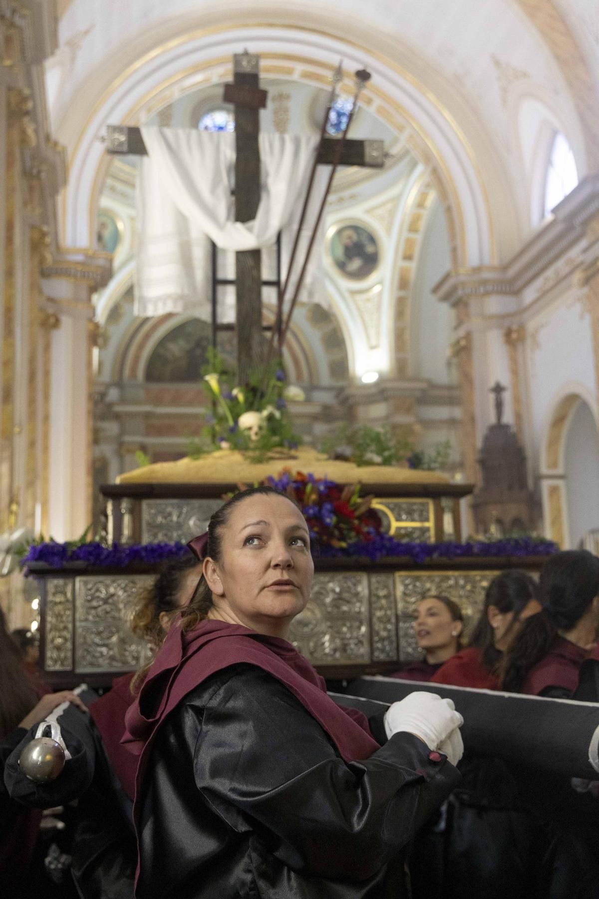 Semana Santa en Alicante 2026: Procesión de la Hermandad de la Santa Redención en el Jueves Santo