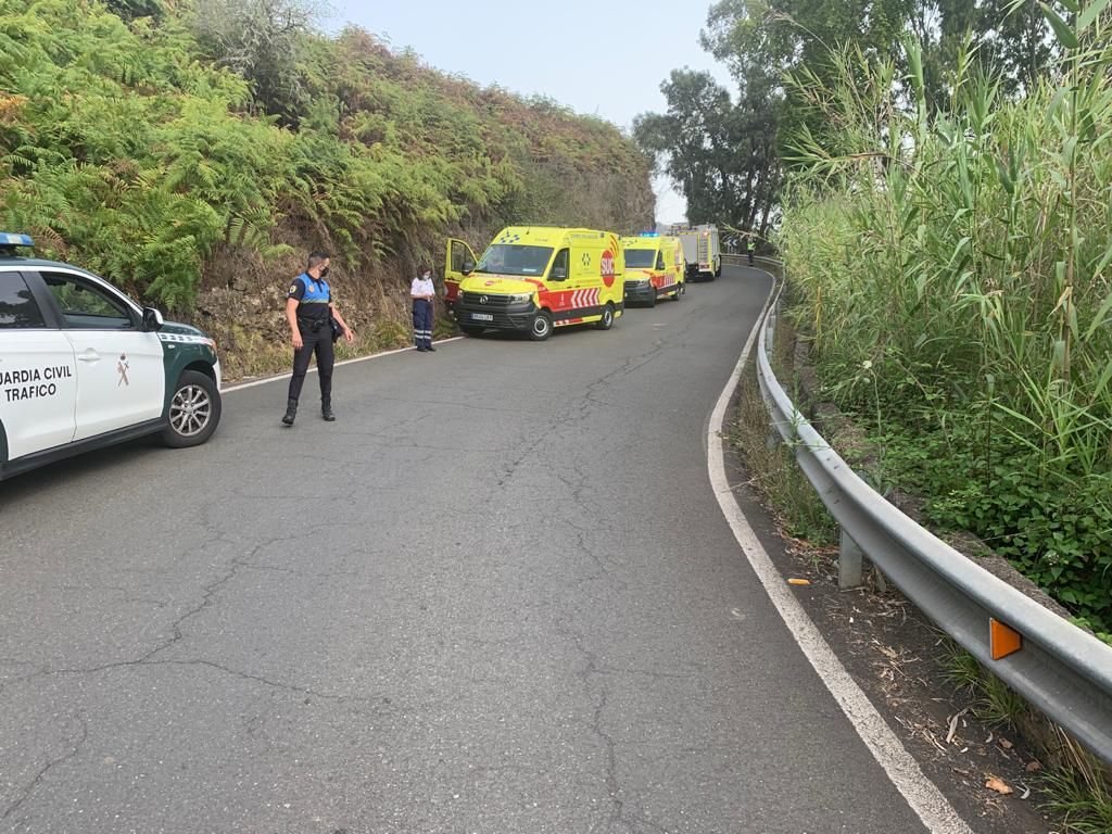 Un hombre de 61 años falleció en el municipio de Arucas tras salirse de la vía e impactar contra una ladera