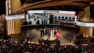 'Todo a la vez en todas partes' arrasa en los Oscars