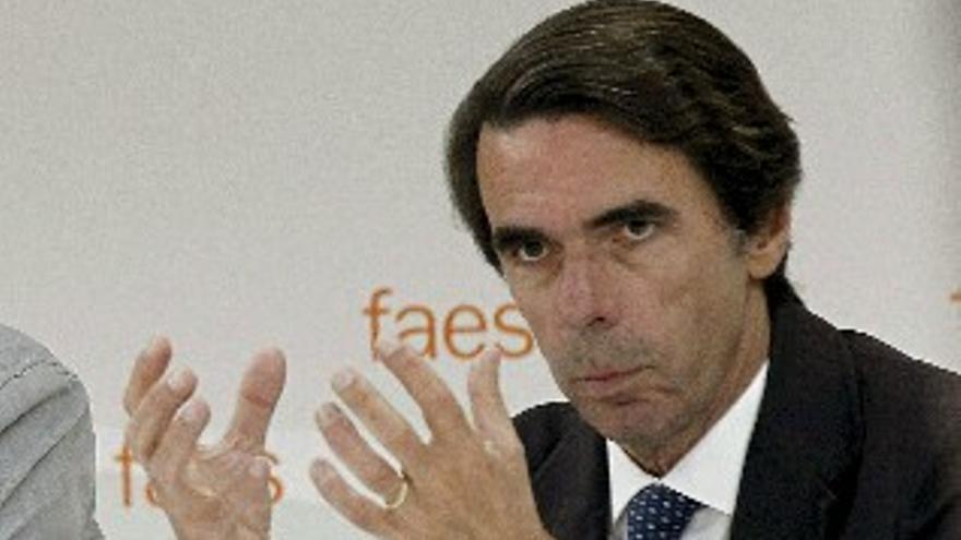 Podemos se querellará contra Aznar