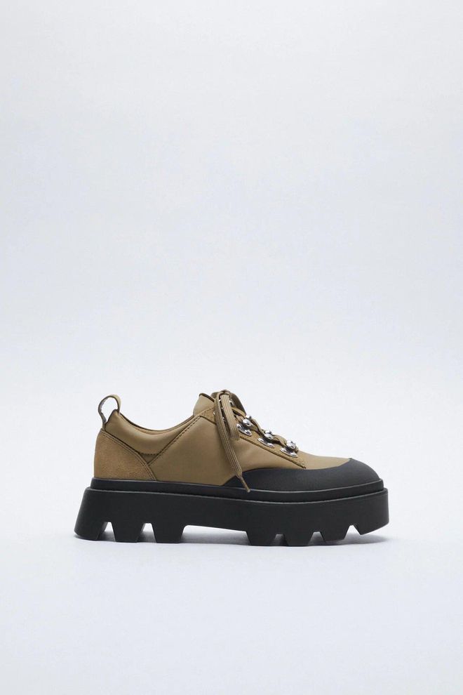 Zapato montañero