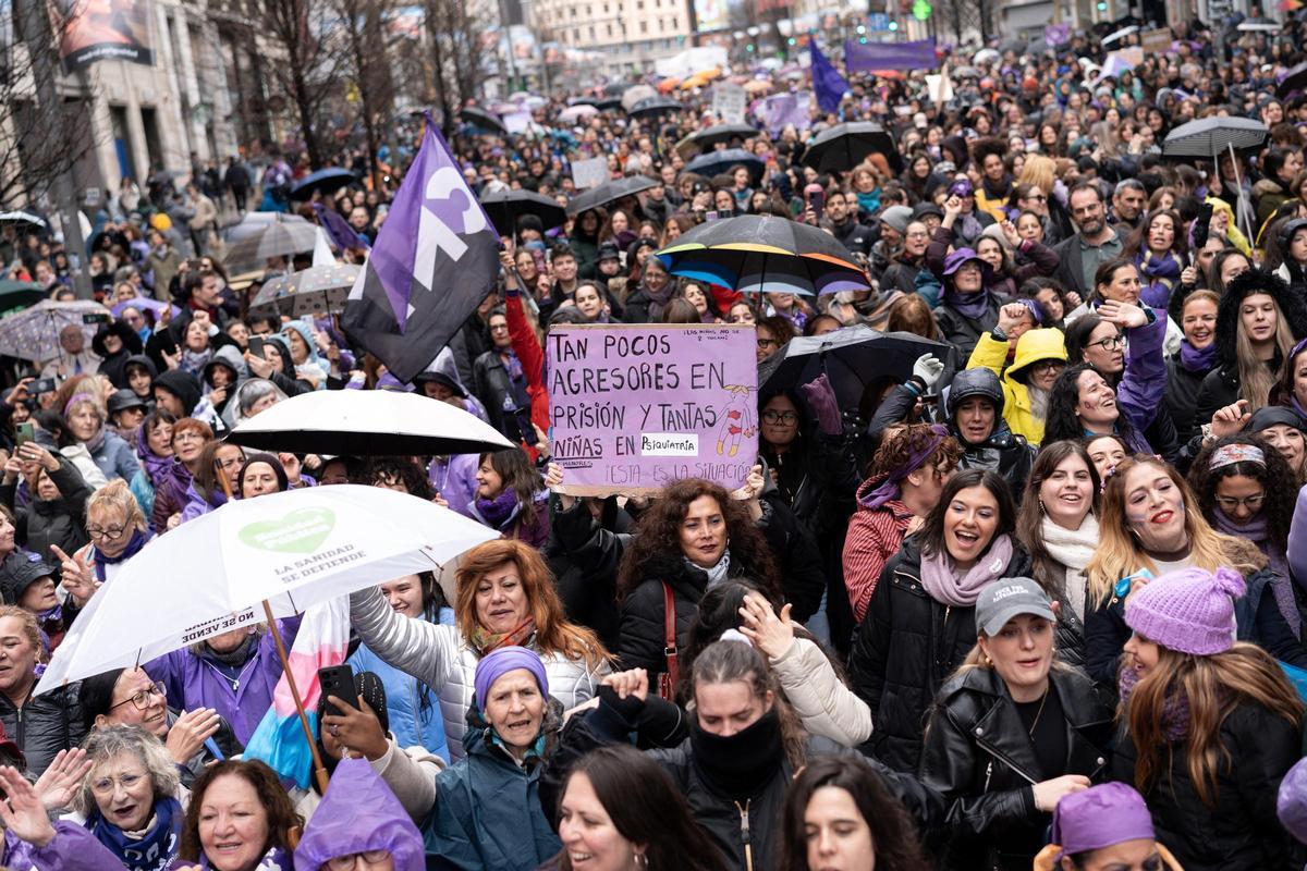 Manifestación convocada por la Comisión 8M por el Día de la Mujer.