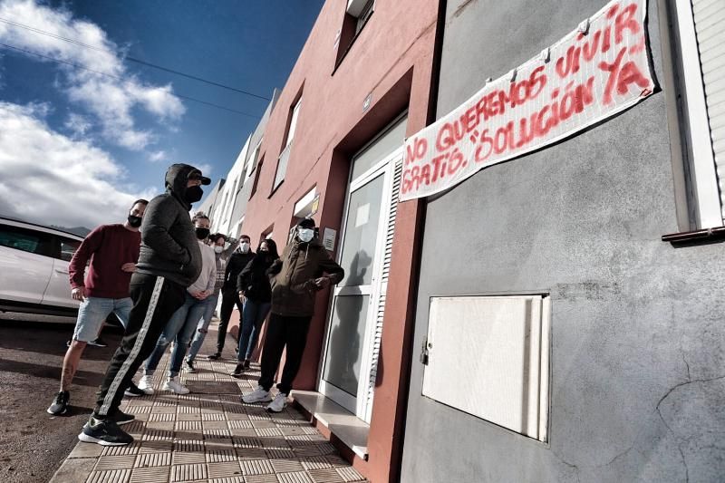 Vecinos en riesgo de desahucio en Tenerife