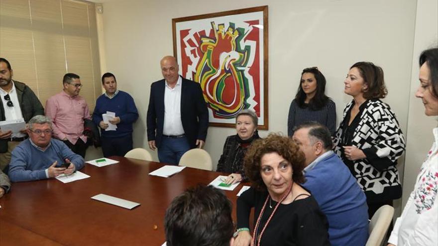 La dirección del PSOE hace pública una candidatura sin el acuerdo de la alcaldesa