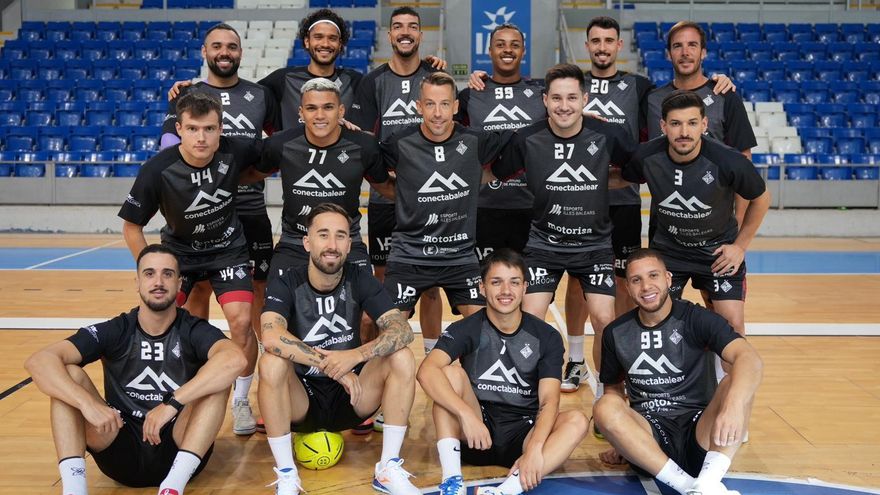 Los jugadores del Palma Futsal en el primer entrenamiento.