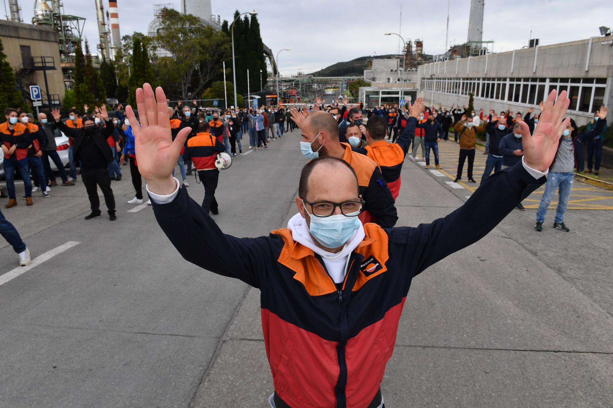 Manifestación de trabajadores de la refinería