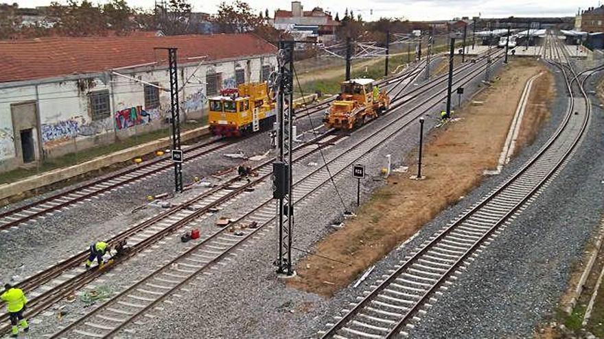 Obras en la salida norte de la estación ferroviaria de Zamora.