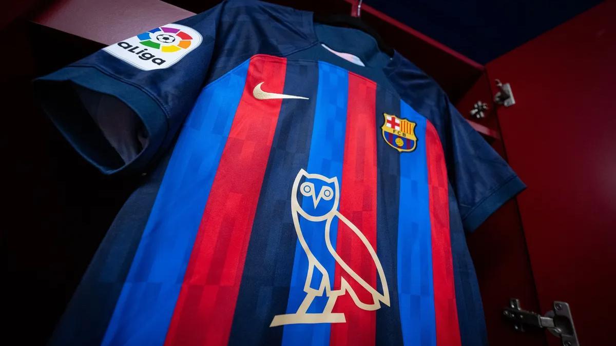 El Barça lucirá el emblema de Drake en la camiseta del Clásico