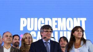 Puigdemont no es rendeix i suggereix que el PSC faciliti la seva investidura