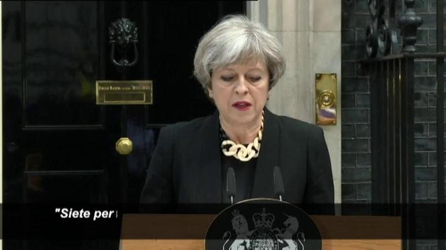 Theresa May: &quot;Hay demasiada tolerancia hacia el extremismo en nuestro país&quot;