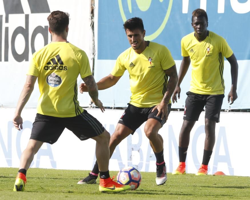 Entrenamiento del Celta tras el descanso // R.G.