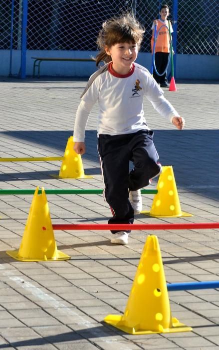 CARRERA SOLIDARIA NIÑOS CÁNCER COLEGIO ESTEBAN ...