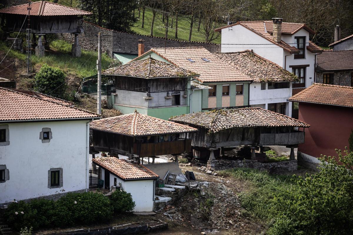 Asturianos en Candamo, un recorrido por el municipio