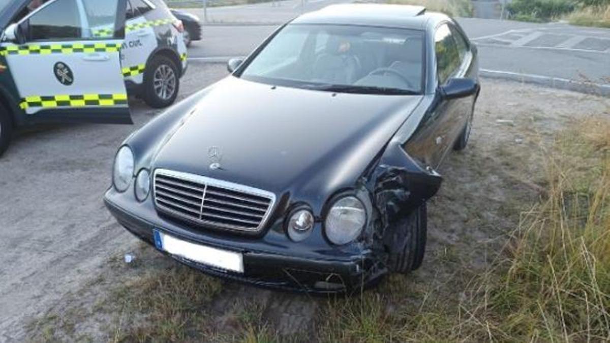 El vehículo involucrado en el accidente de tráfico.