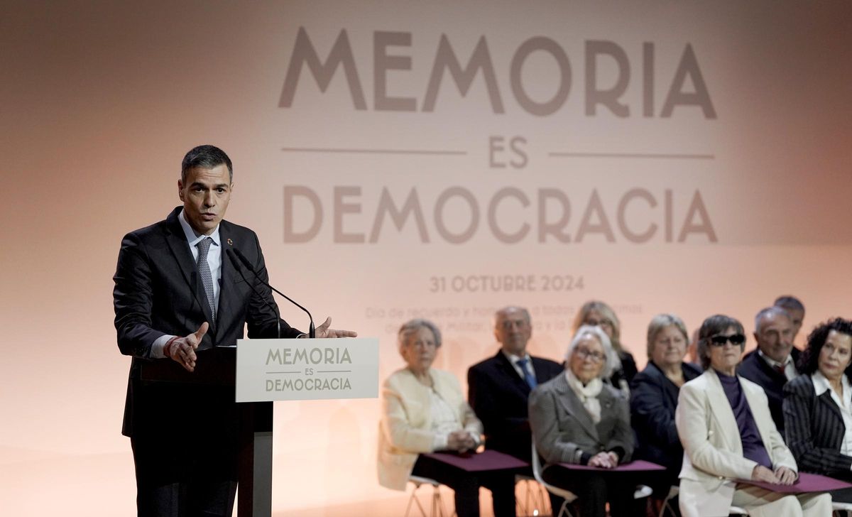 "Ahora toca hacer memoria de todas las guerras actuales pero sin olvidar las ya ocurridas" "Ahora toca hacer memoria de todas las guerras actuales pero sin olvidar las ya ocurridas"