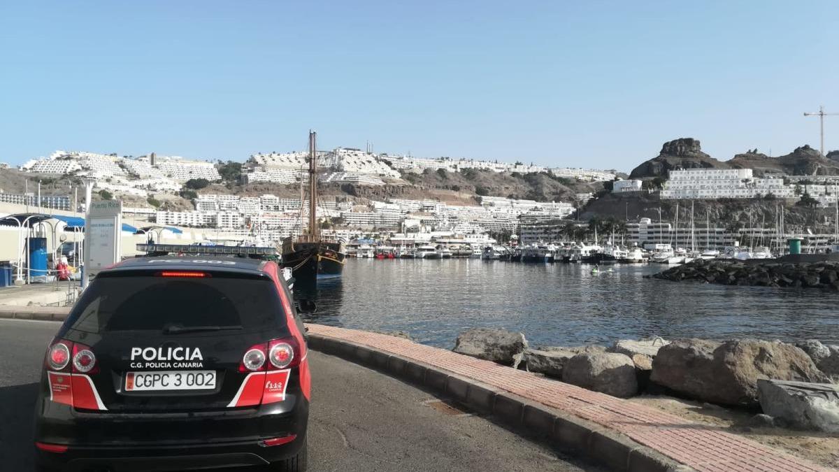 Policía Canaria en el puerto de Puerto Rico