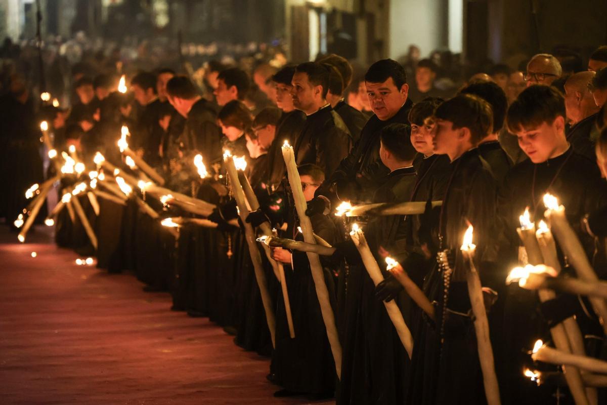 Así ha sido en Sagunt la procesión del Encuentro tras la polémica sobre el veto a las mujeres